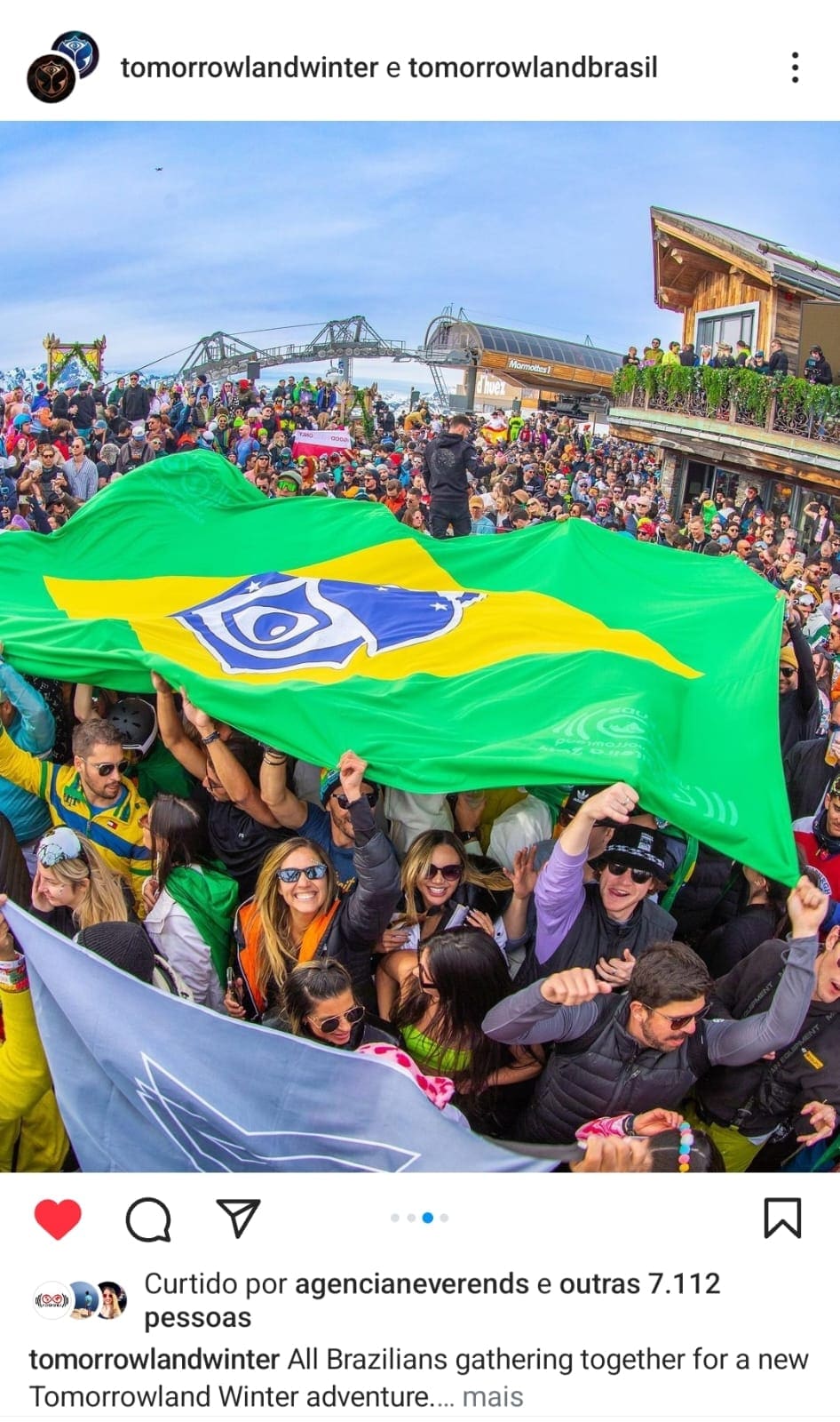 Publicação dos perfis oficiais da Tomorrowland Winter e da Tomorrowland Brasil com a bandeira do Brasil aberta pelo público brasileiro em Alpe d'Huez